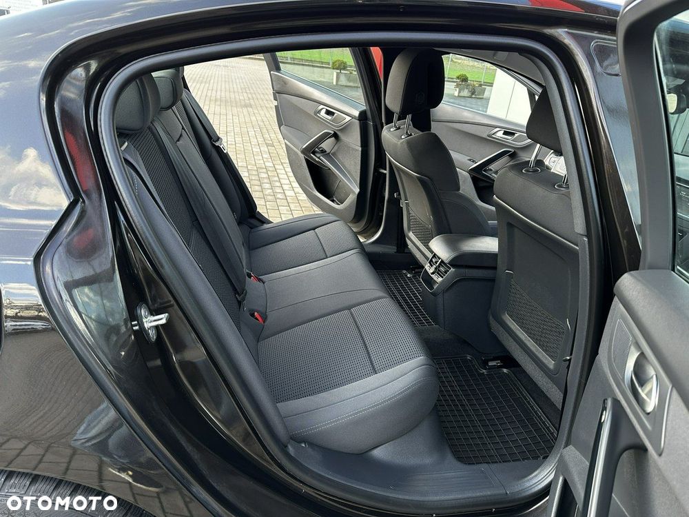 Peugeot 508 2.0 HDi Active - 15