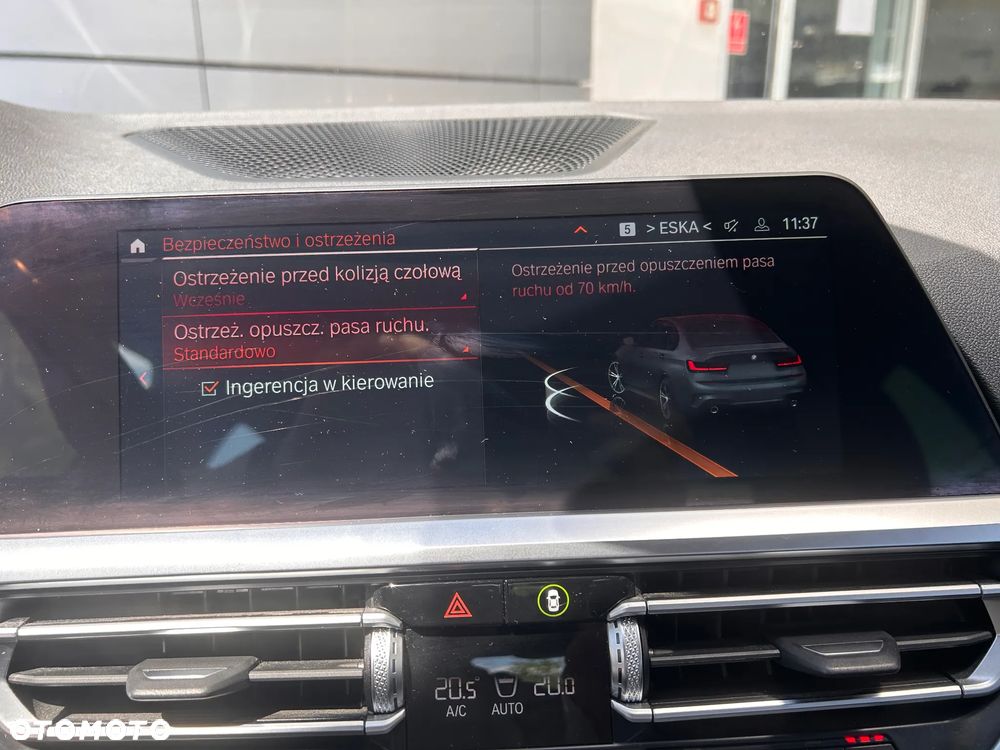 BMW Seria 3 330i xDrive M Sport sport - 35