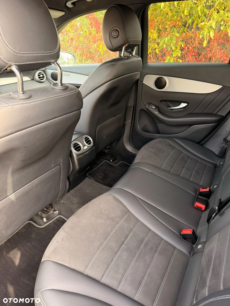 Mercedes-Benz GLC 220 d 4-Matic - 23
