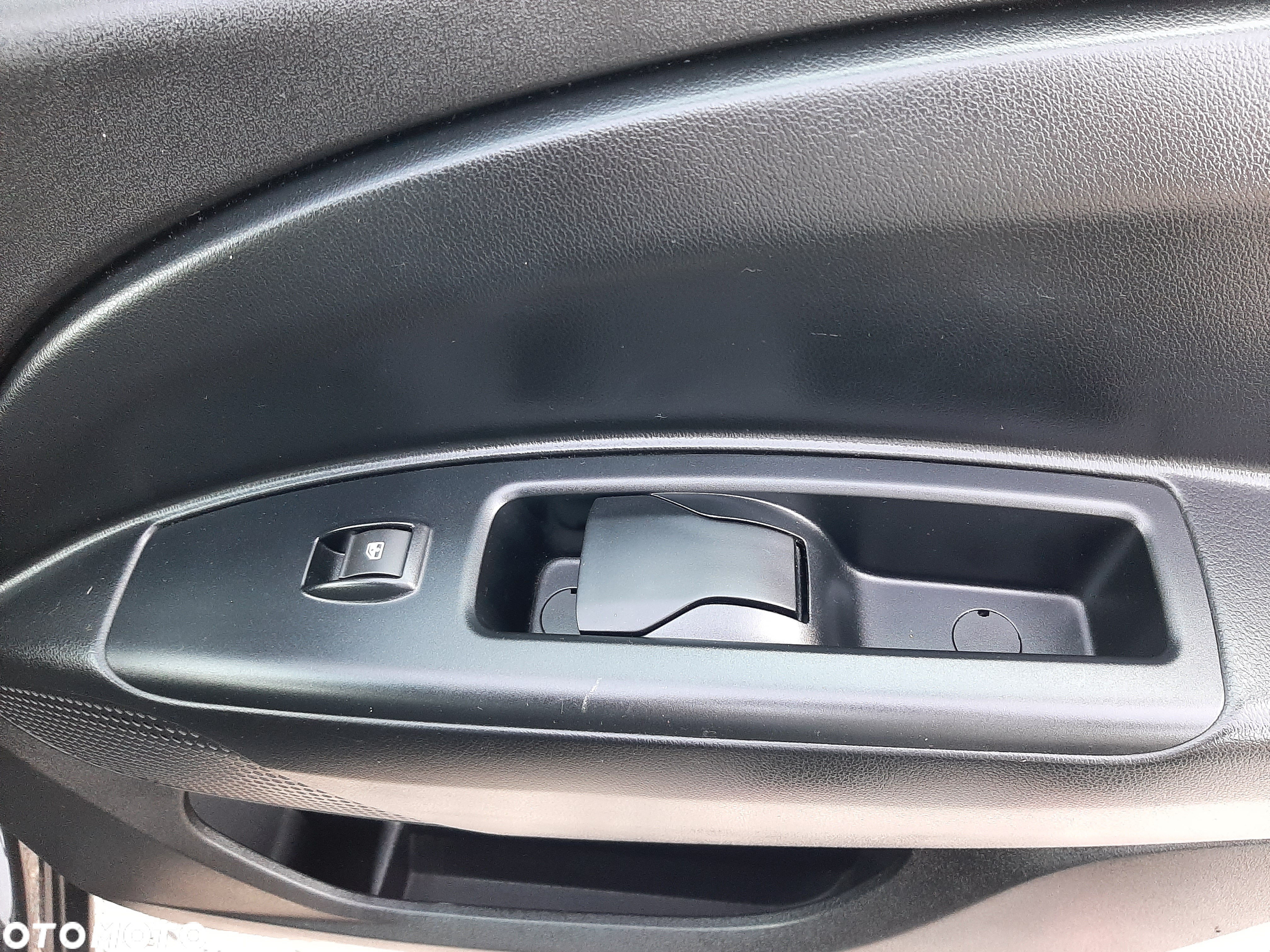 Opel Combo Tour 1.4 Cosmo - 15