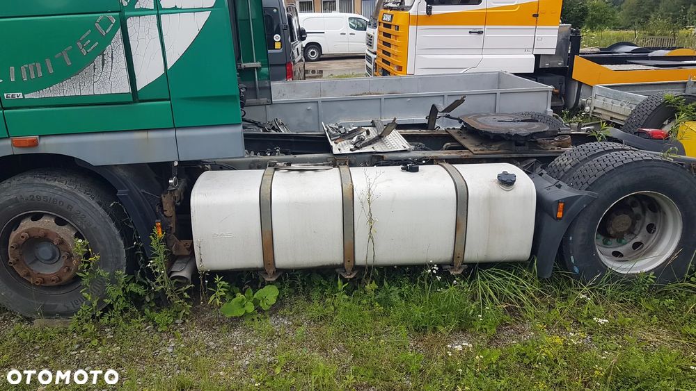 DAF XF 105 460 KM 2012 r NA CZĘŚCI - 2