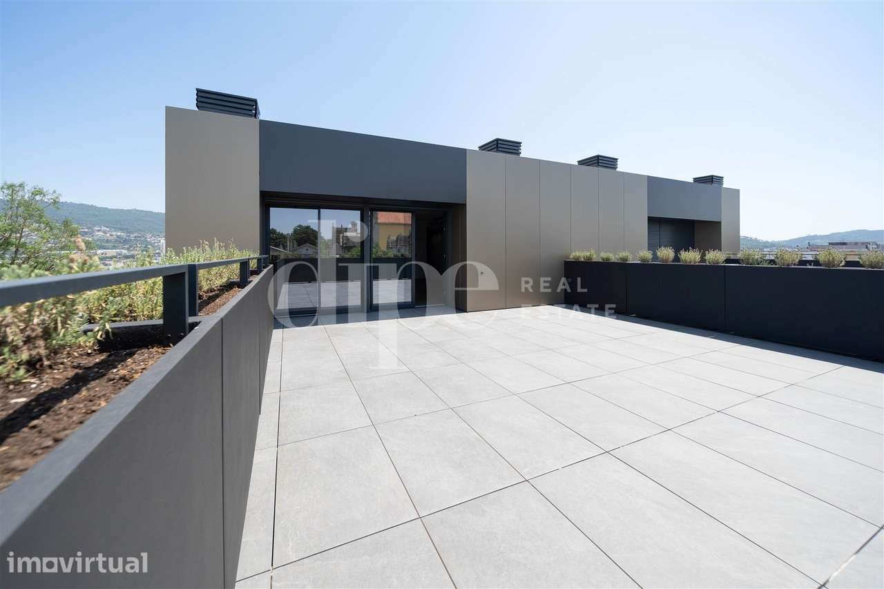 Apartamento T2 novo com com terraço no centro de Guimarães - Grande imagem: 3/23