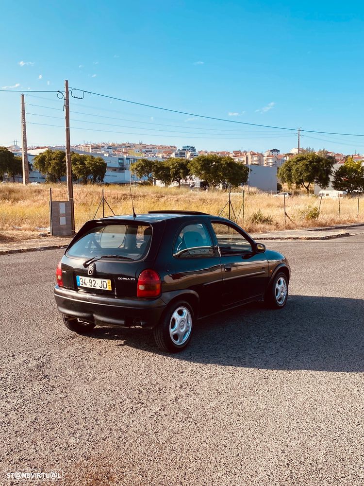 Opel Corsa 1.5 TD Sport - 4