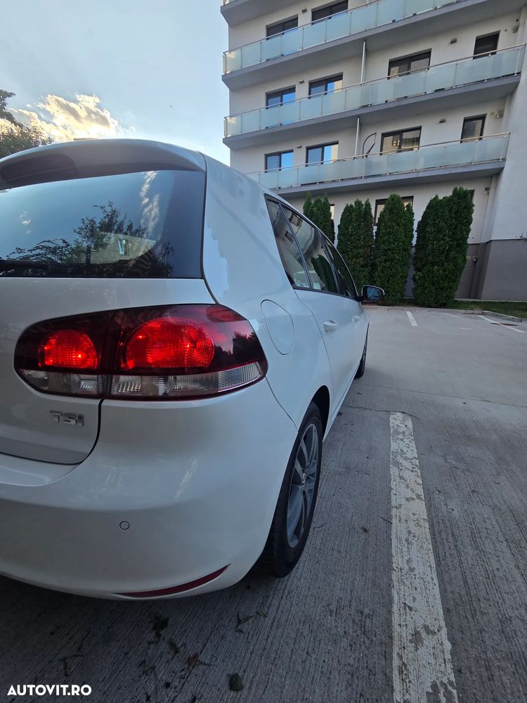 Volkswagen Golf 1.4 TSI DSG Style - 30