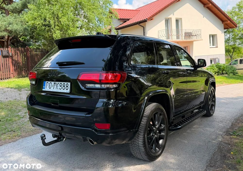 Jeep Grand Cherokee - 8