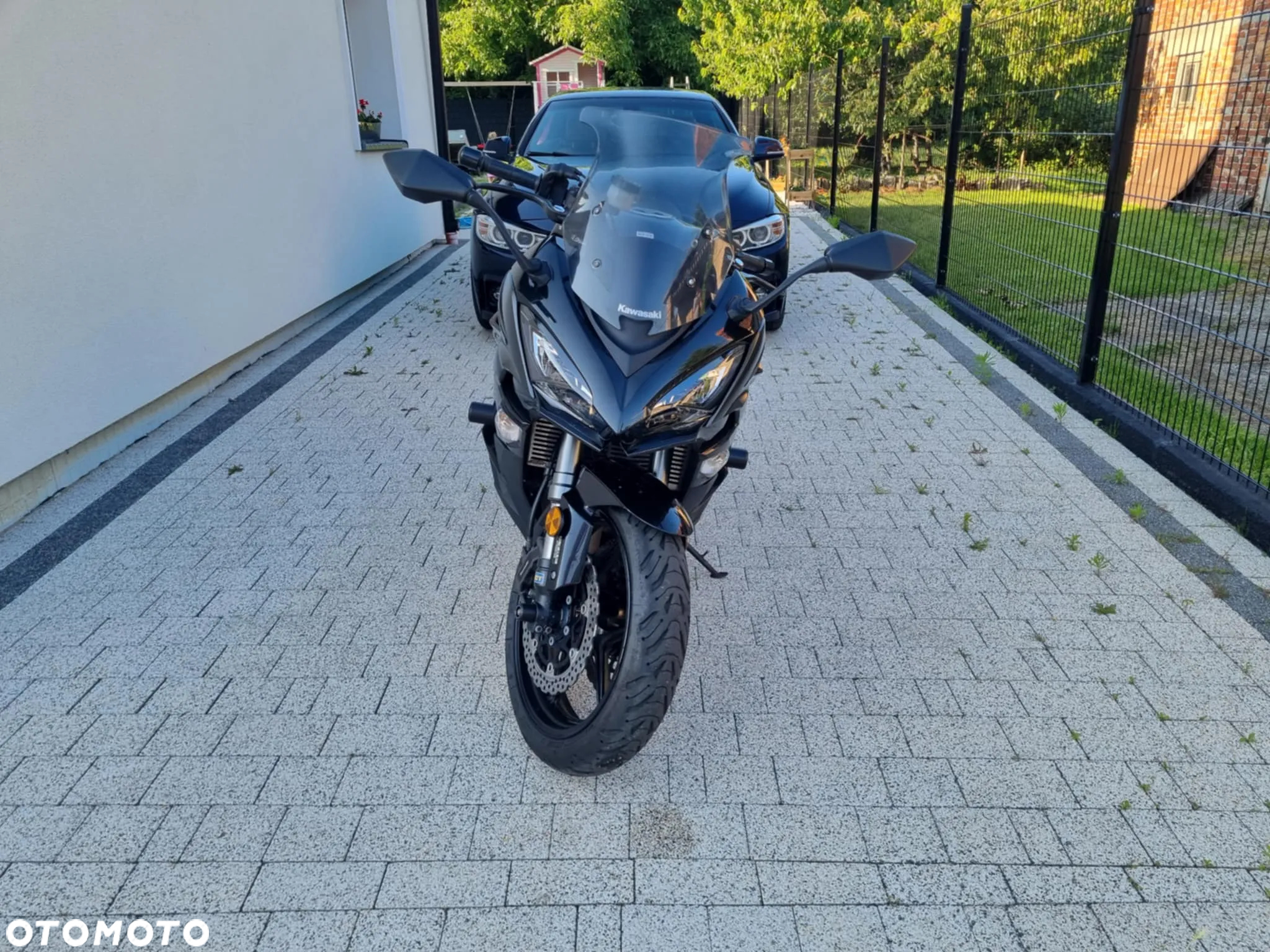 Kawasaki Ninja 1000 SX - 3
