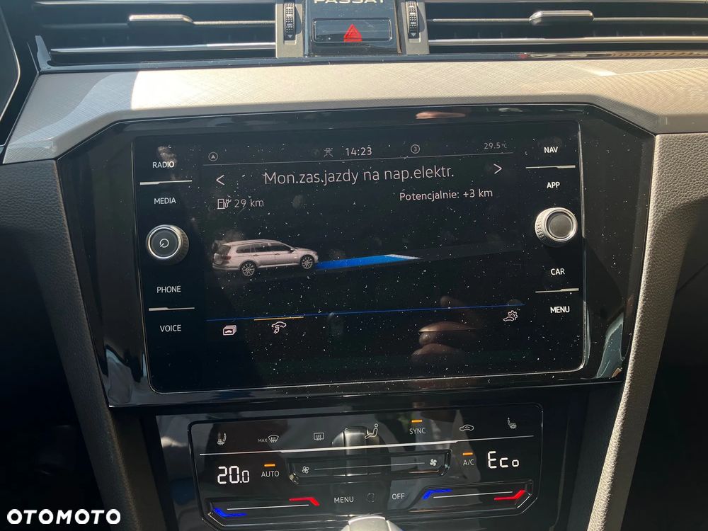Volkswagen Passat 1.4 TSI Plug-In Hybrid GTE DSG - 28