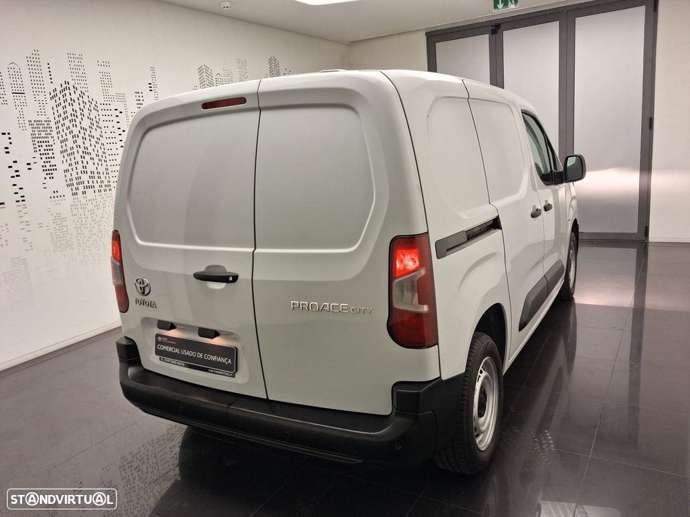 Toyota Proace - 8