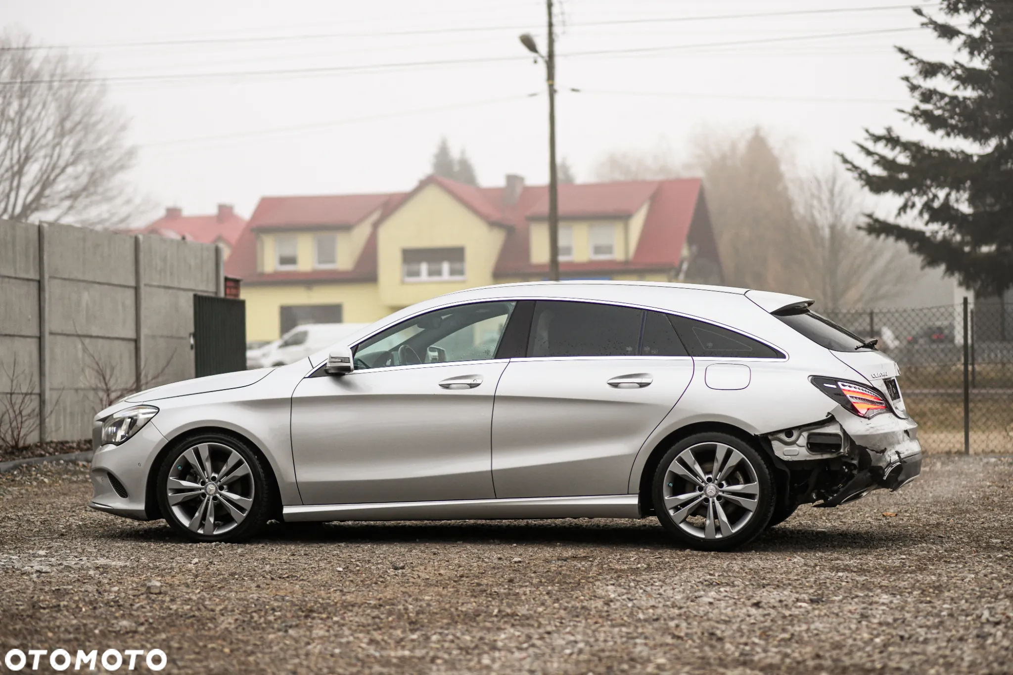 Mercedes-Benz CLA Shooting Brake 180 7G-DCT - 16