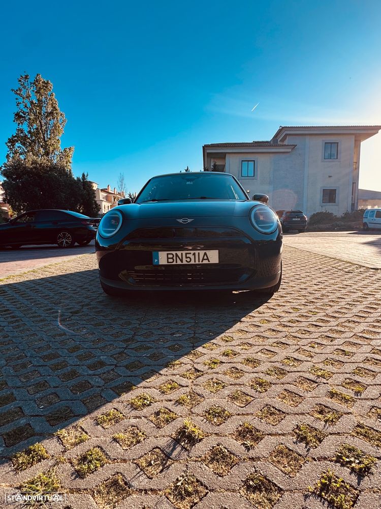 MINI 3 Portas Cooper E JCW M - 2
