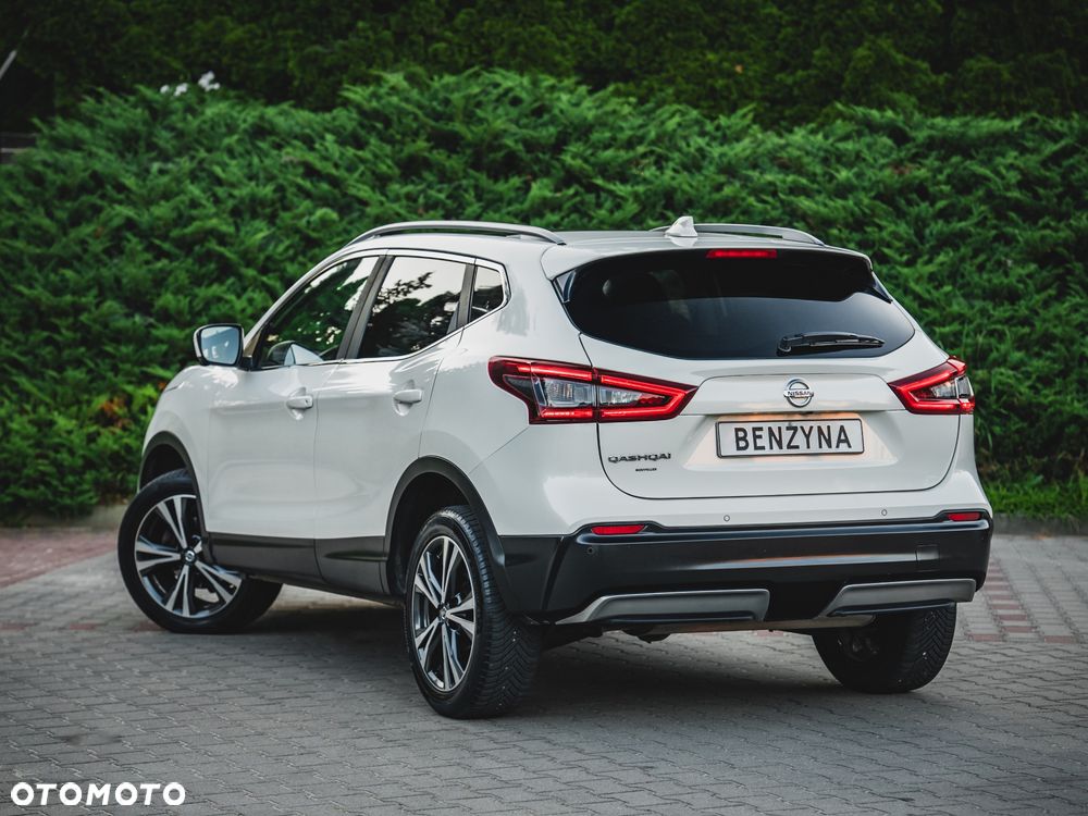 Nissan Qashqai 1.2 DIG-T N-Vision - 17
