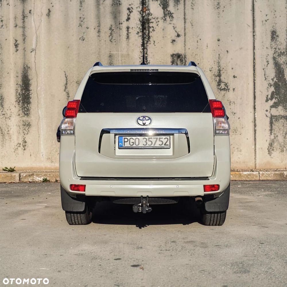 Toyota Land Cruiser LC 3.0 D-4D Prestige 7os - 4