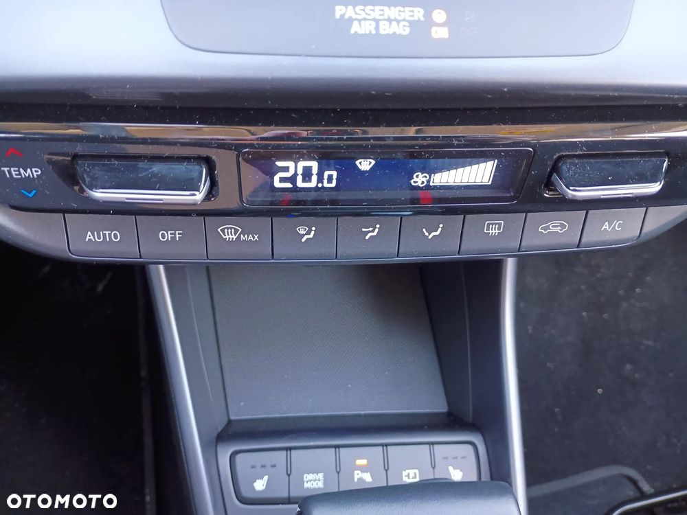 Hyundai Bayon 1.0 T-GDI Smart DCT - 24