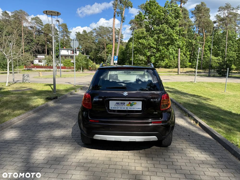 Suzuki SX4 - 8