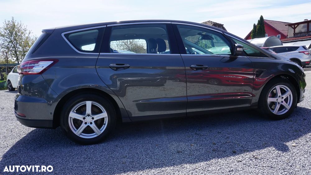 Ford S-Max 2.0 TDCi Titanium - 4