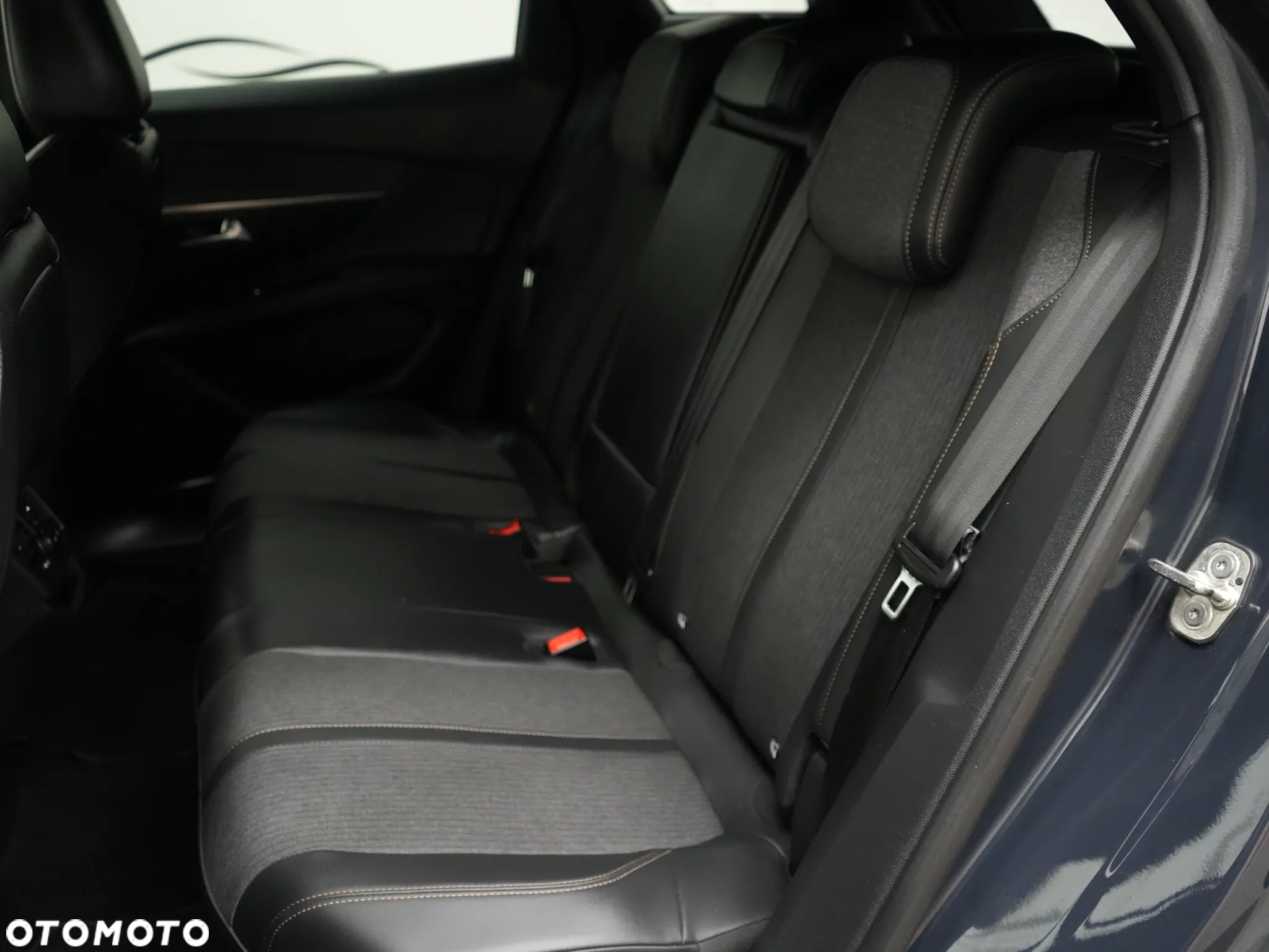 Peugeot 3008 1.5 BlueHDi GT Pack S&S EAT8 - 18