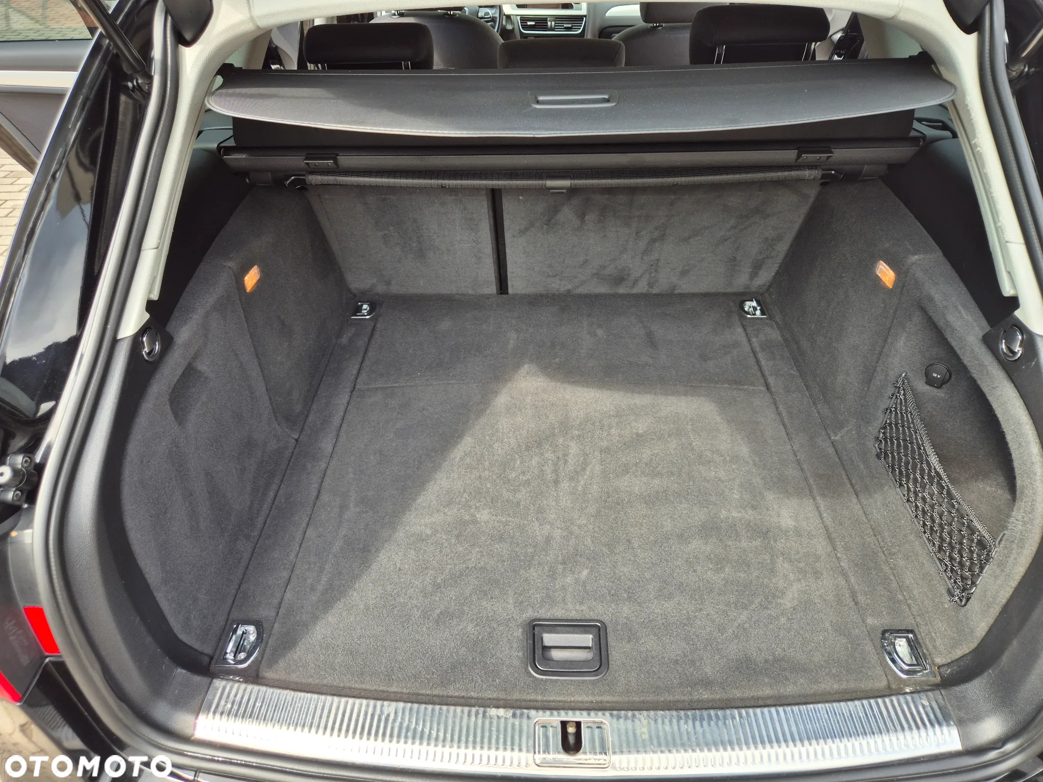 Audi A4 Avant 2.0 TDI DPF multitronic S line Sportpaket - 13