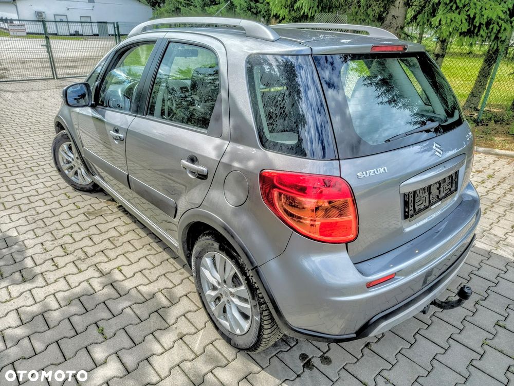 Suzuki SX4 1.6 Premium - 3