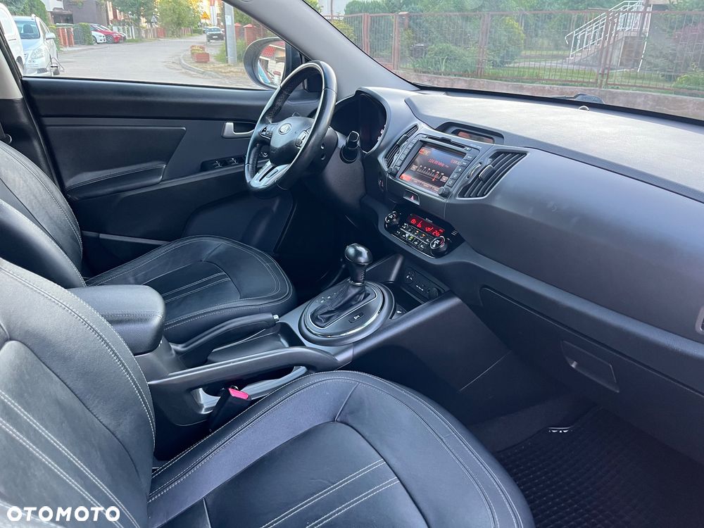 Kia Sportage 2.0 CRDI 4WD Automatik Spirit - 7