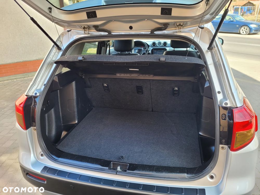 Suzuki Vitara 1.6 DDiS (4x4) Allgrip Comfort+ - 22