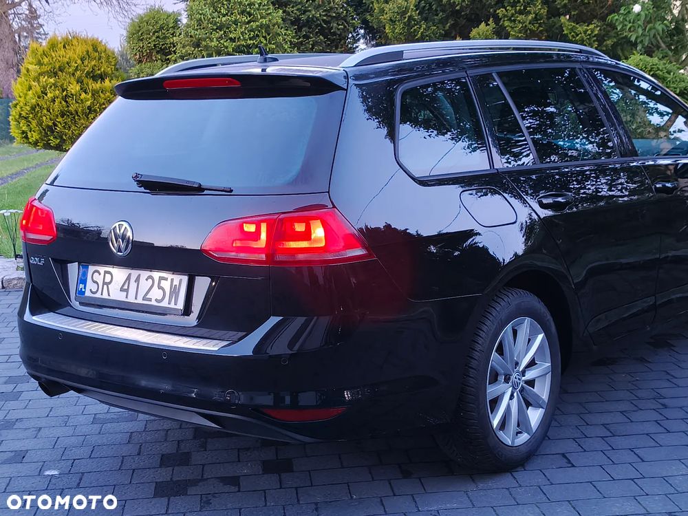 Volkswagen Golf - 26