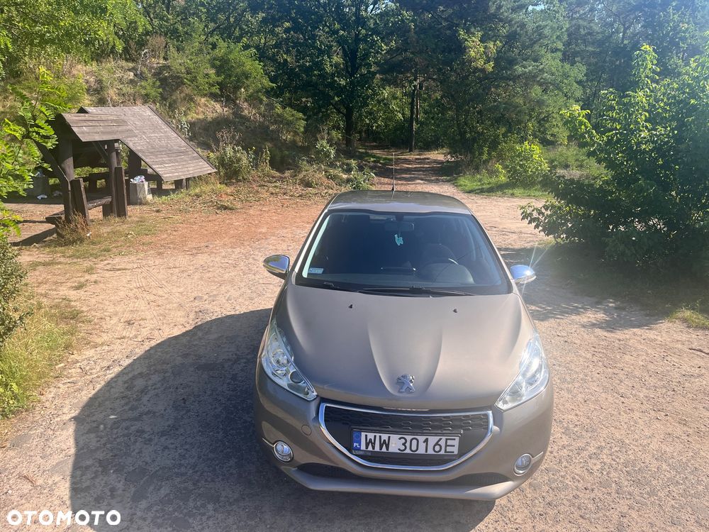 Peugeot 208 1.2 PureTech Style - 4