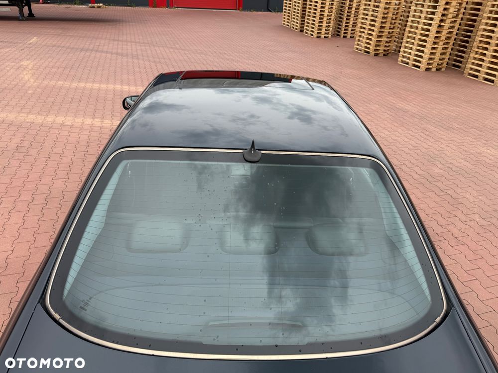 Mercedes-Benz Klasa S - 21