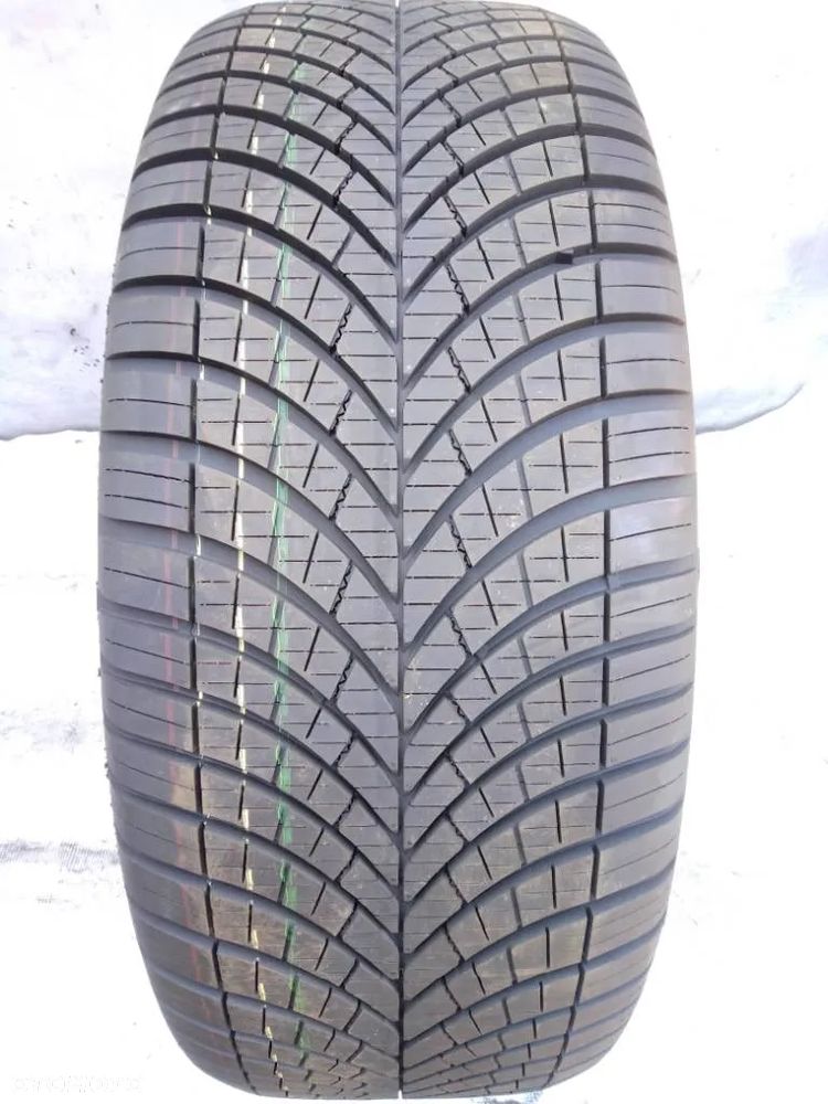 Goodyear Vector 4Seasons Gen-3 265/50 R20 111T 2024 - 1