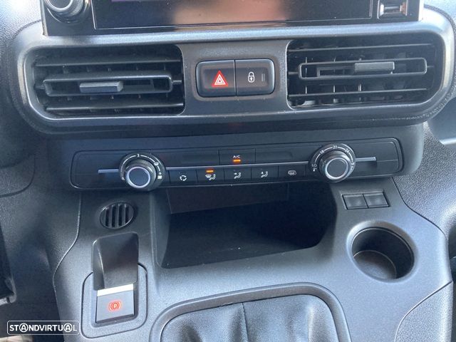 Opel Combo L1 1.5 Cdti IVA DEDUTIVEL - 23