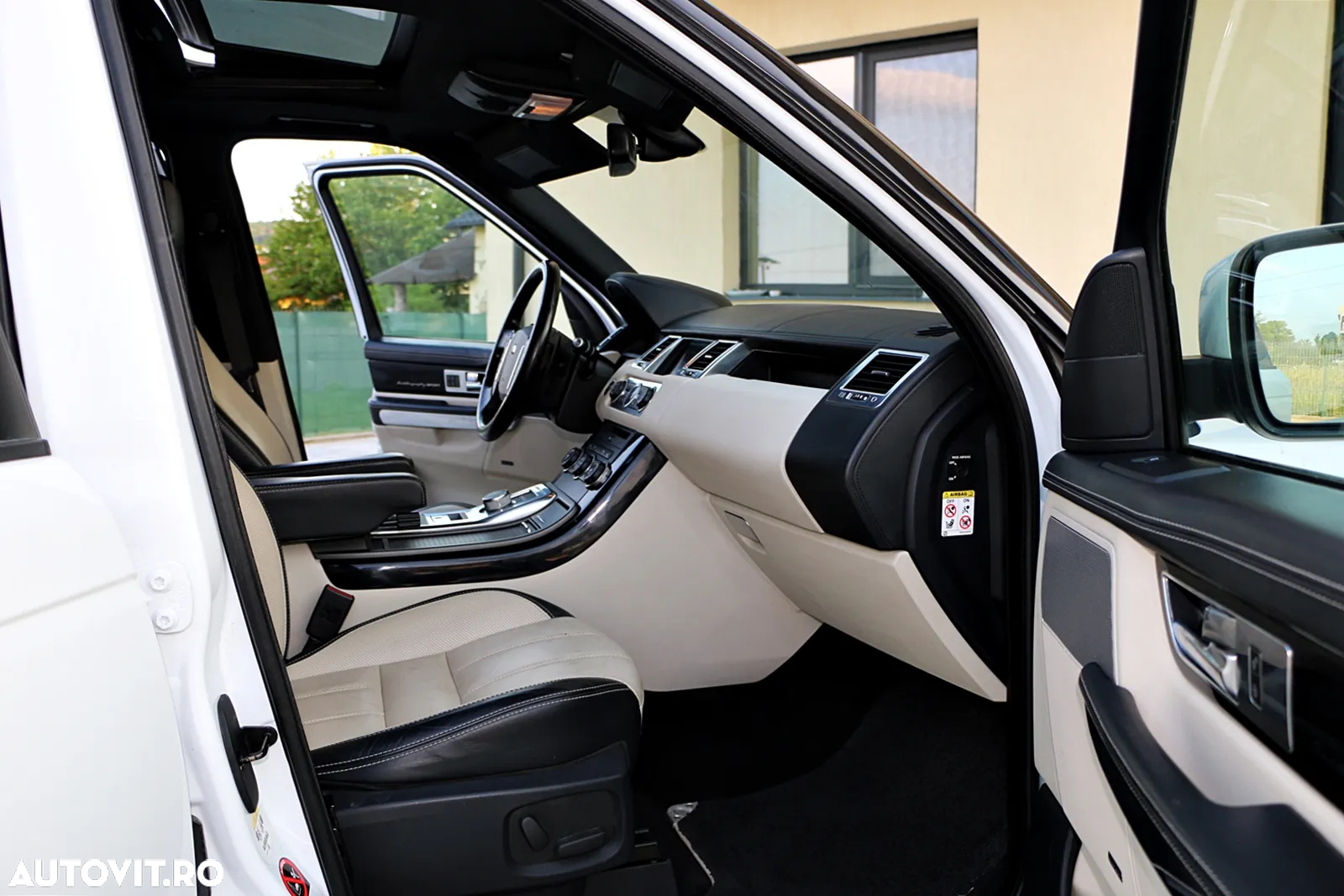 Land Rover Range Rover Sport 3.0 SDV6 Autobiography - 12