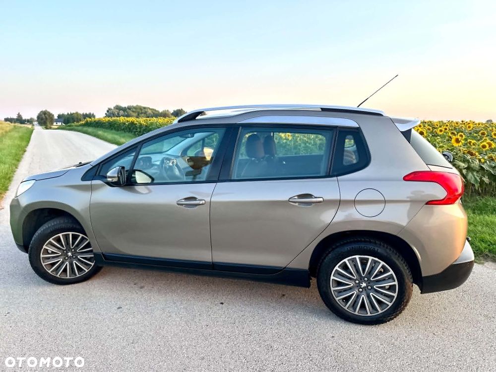 Peugeot 2008 PureTech 82 Urban Move - 18