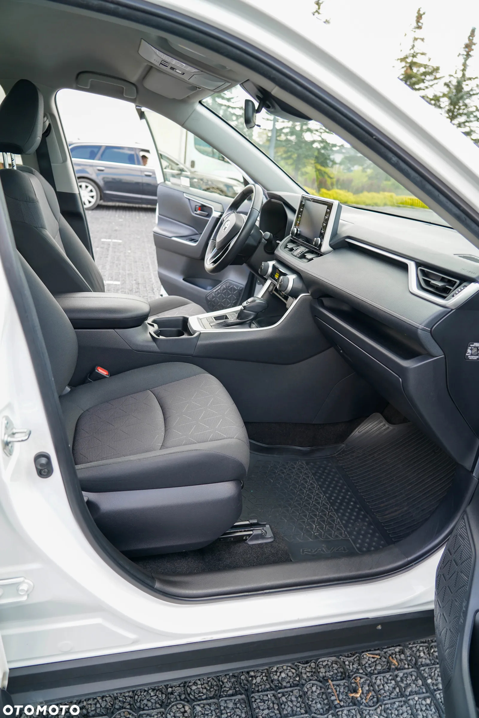 Toyota RAV4 2.5 Hybrid Active 4x2 - 14