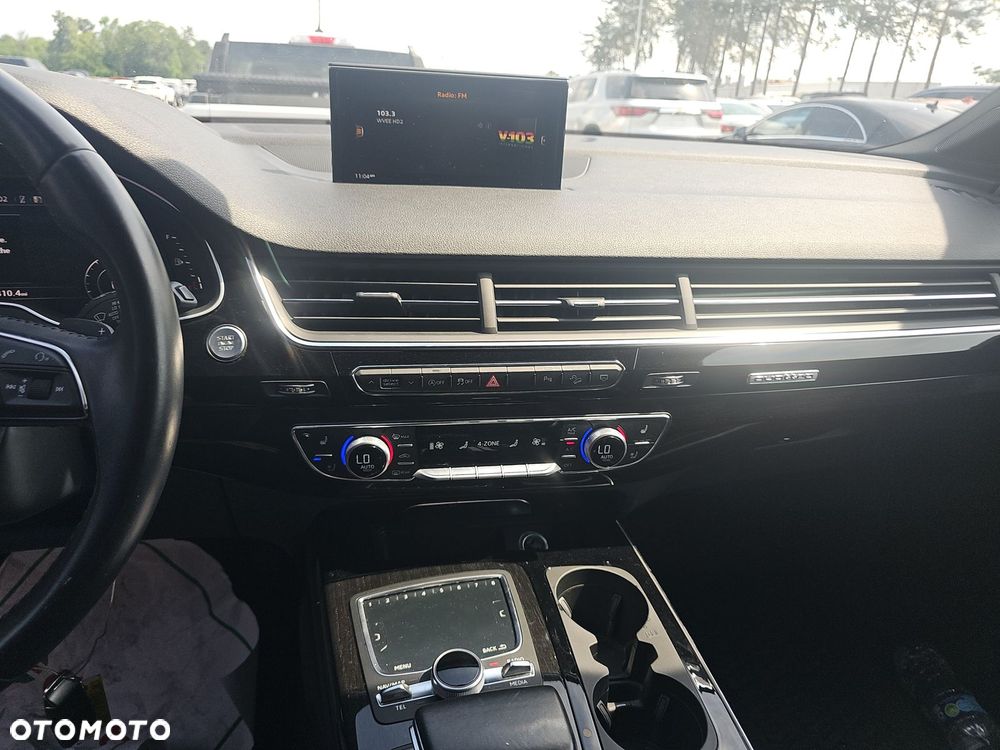 Audi Q7 - 17