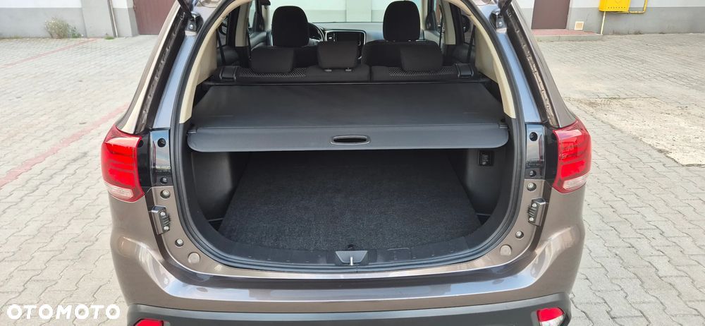 Mitsubishi Outlander 2.0 2WD Diamant Edition - 13