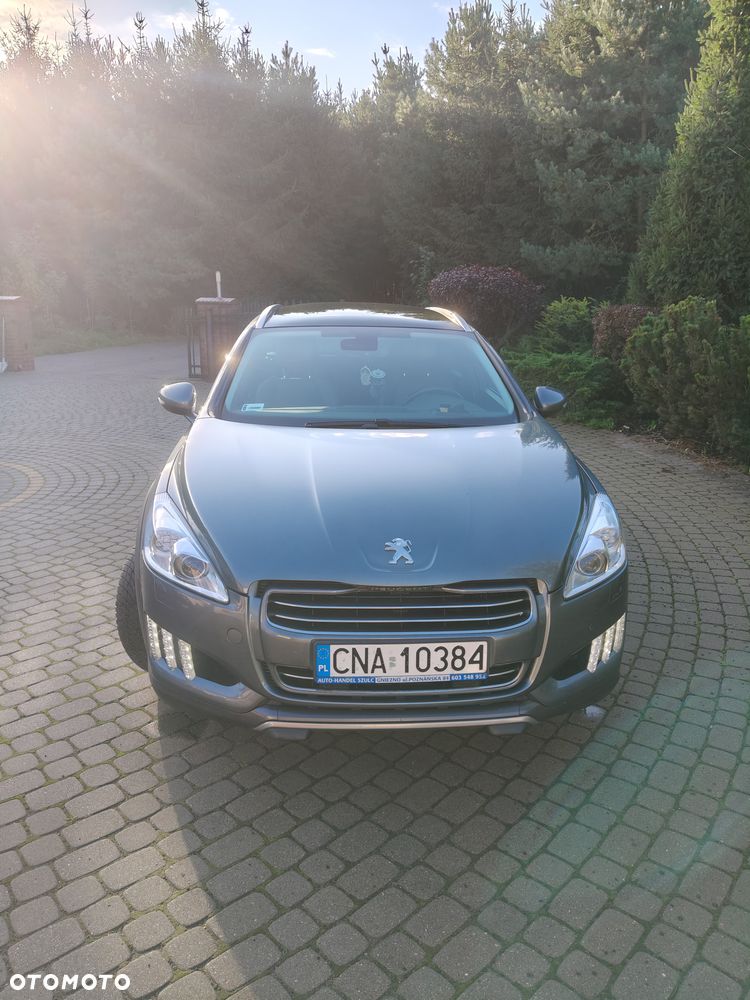 Peugeot 508 RXH Hybrid - 1