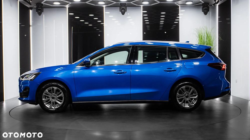 Ford Focus 1.0 EcoBoost Titanium - 4