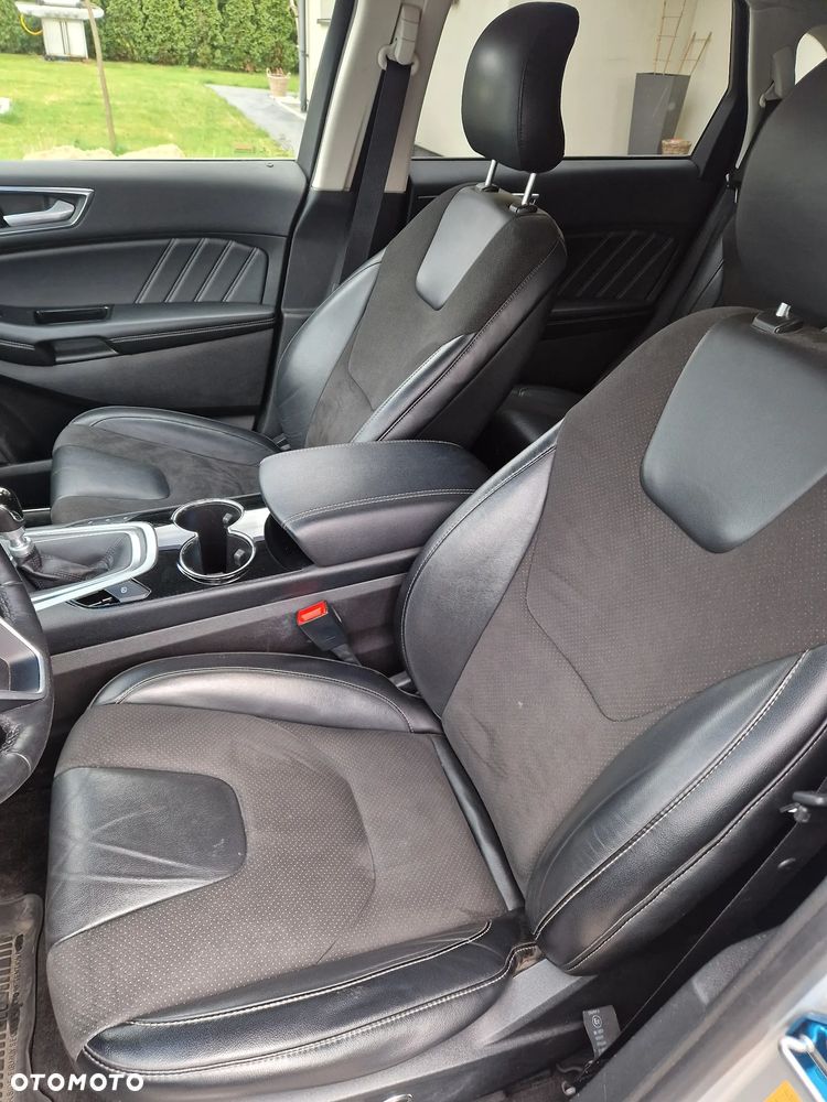 Ford Edge 2.0 TDCi 4x4 ST-LINE - 11