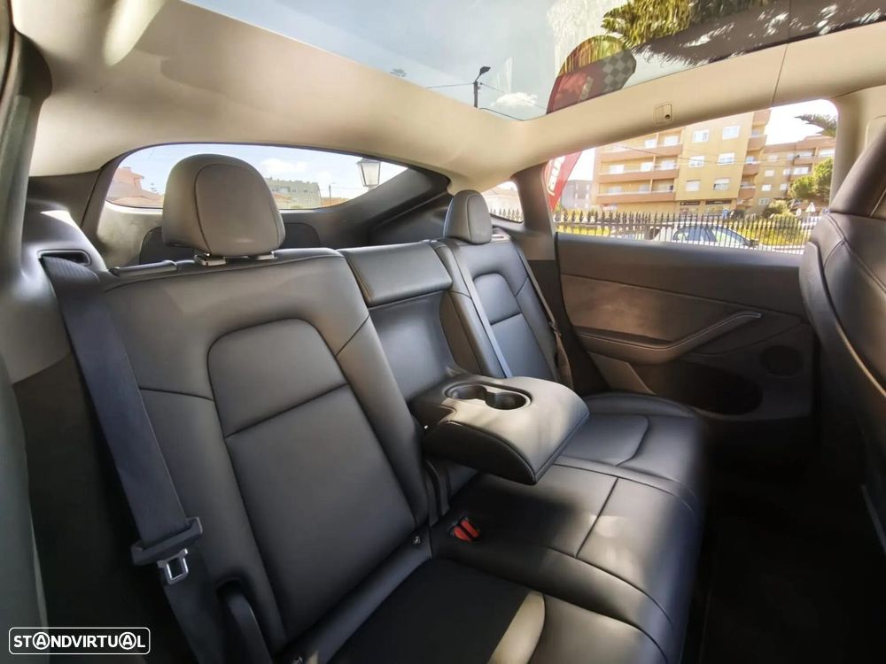Tesla Model Y RWD - 20