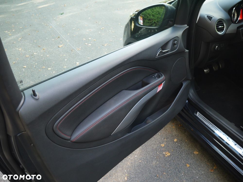 Opel Adam 1.4 Turbo S - 14