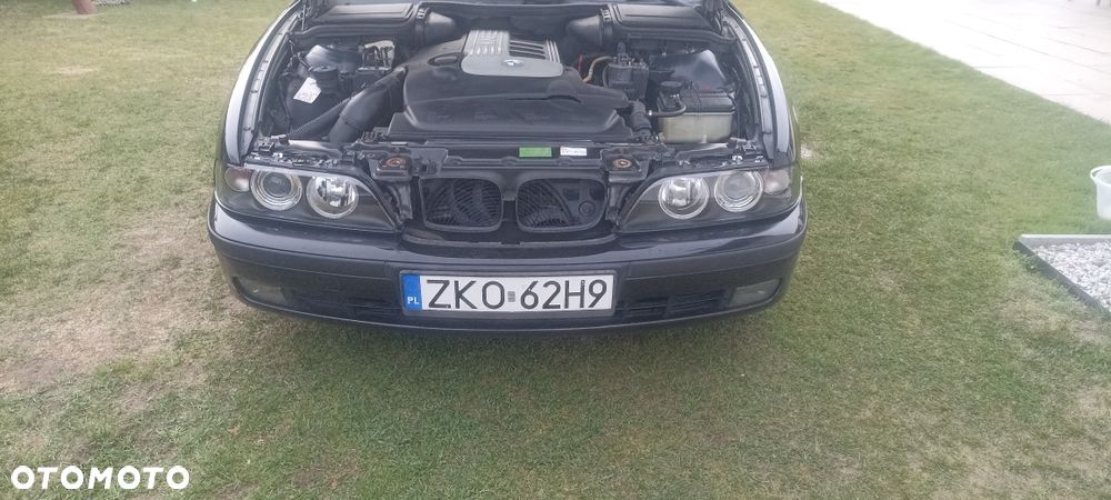 BMW Seria 5 - 1