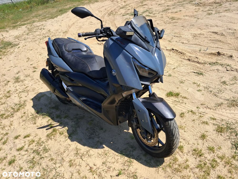 Yamaha X-max - 1