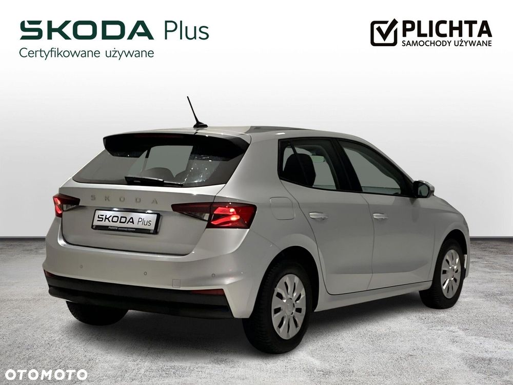 Skoda Fabia 1.0 Essence - 6