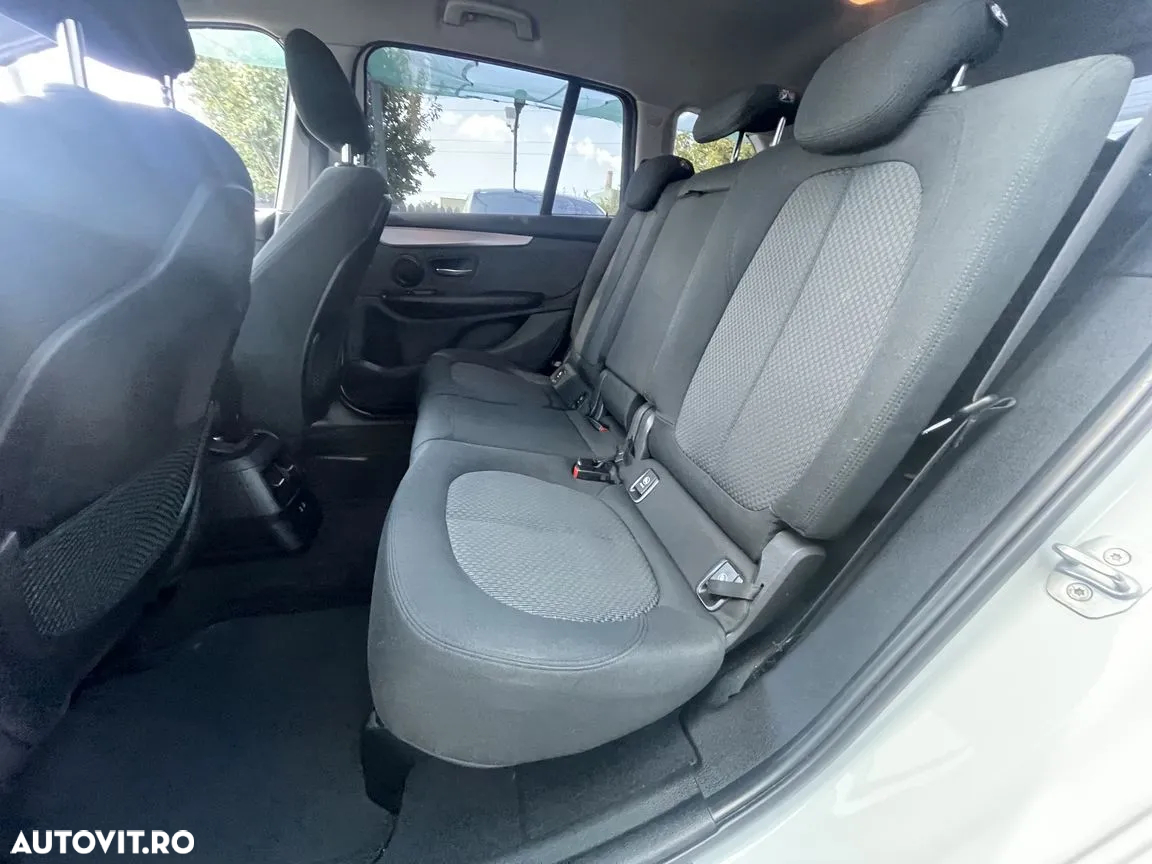 BMW Seria 2 218d Gran Tourer Advantage - 12