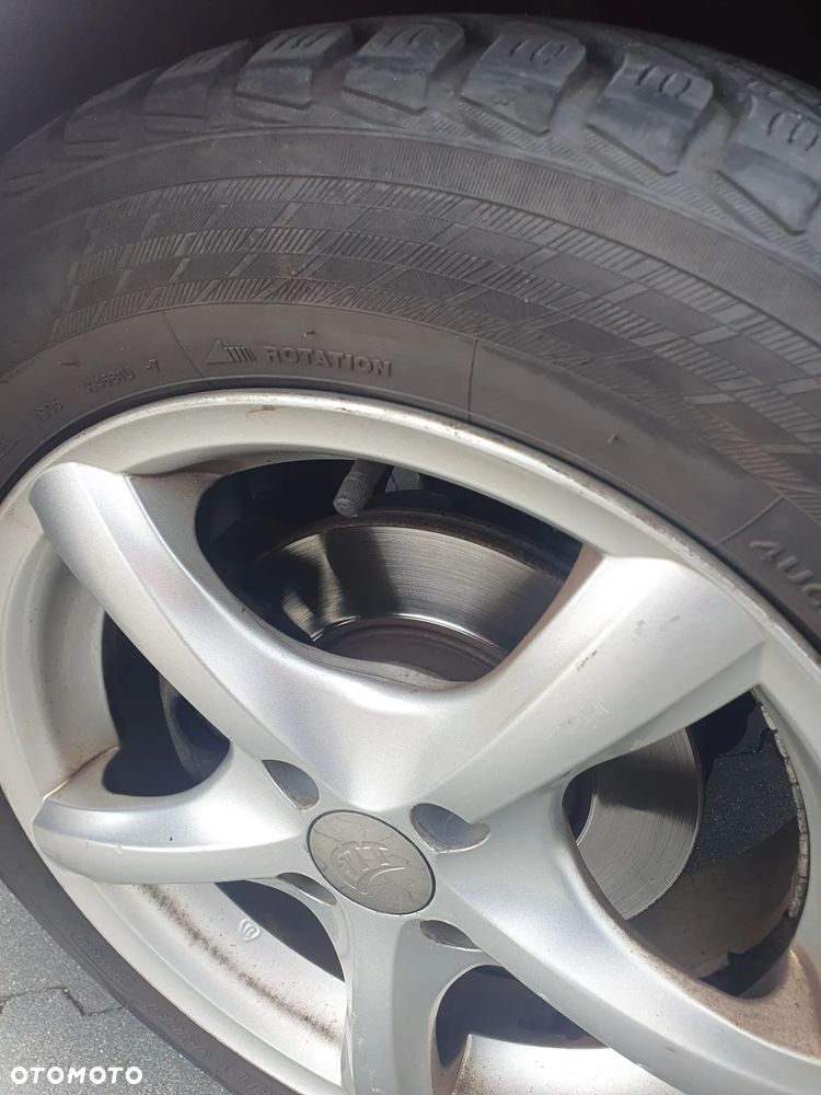 Suzuki Swift 1.3 Club - 10