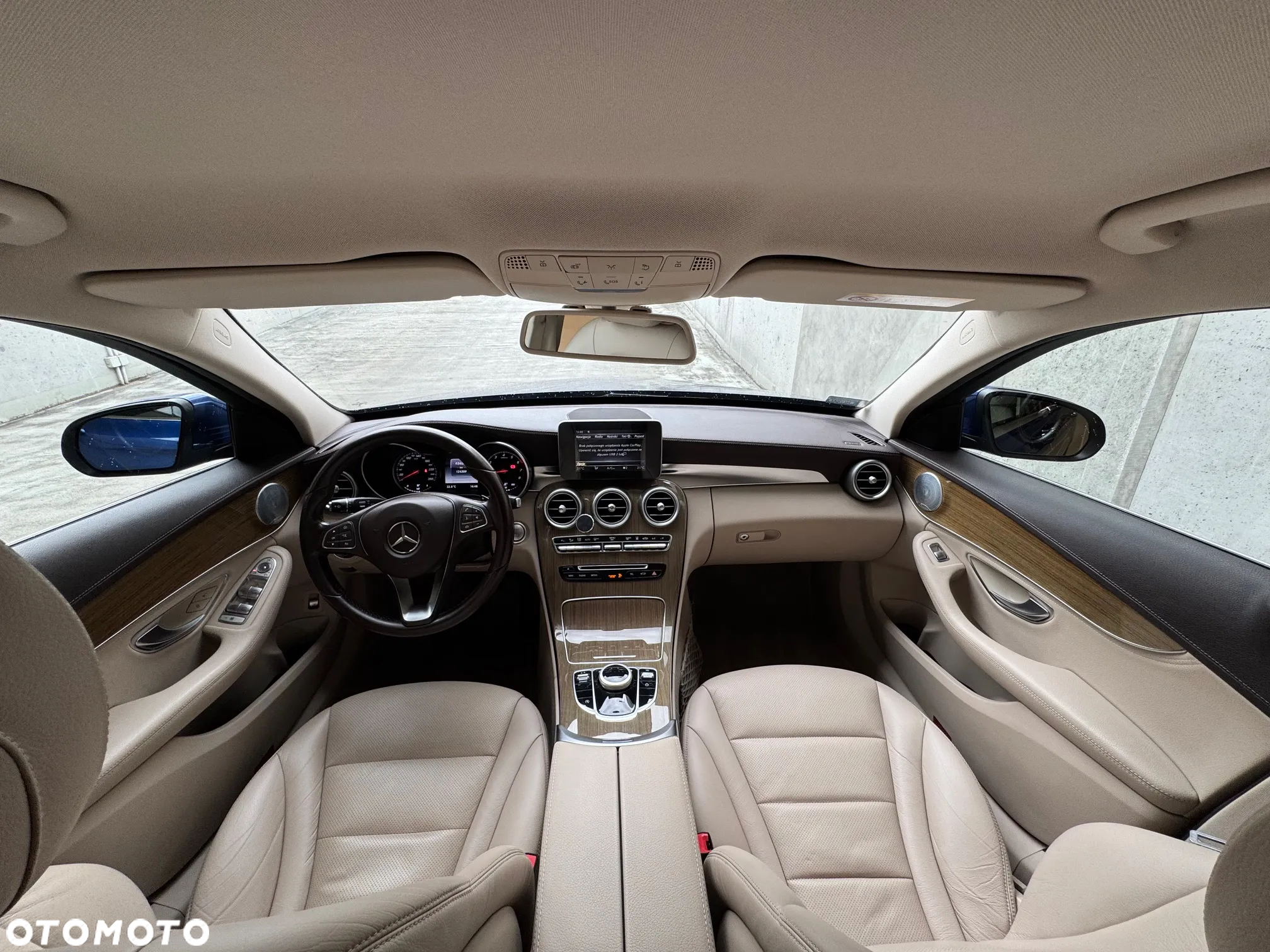 Mercedes-Benz Klasa C 250 7G-TRONIC - 12