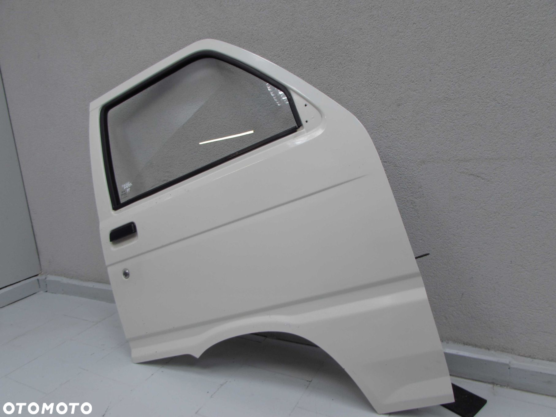 PIAGGIO PORTER QUARGO PFAU 98- DRZWI PRAWE PRZOD KPL - 3