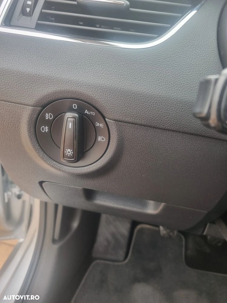 Skoda Octavia 1.6 TDI Ambition - 11