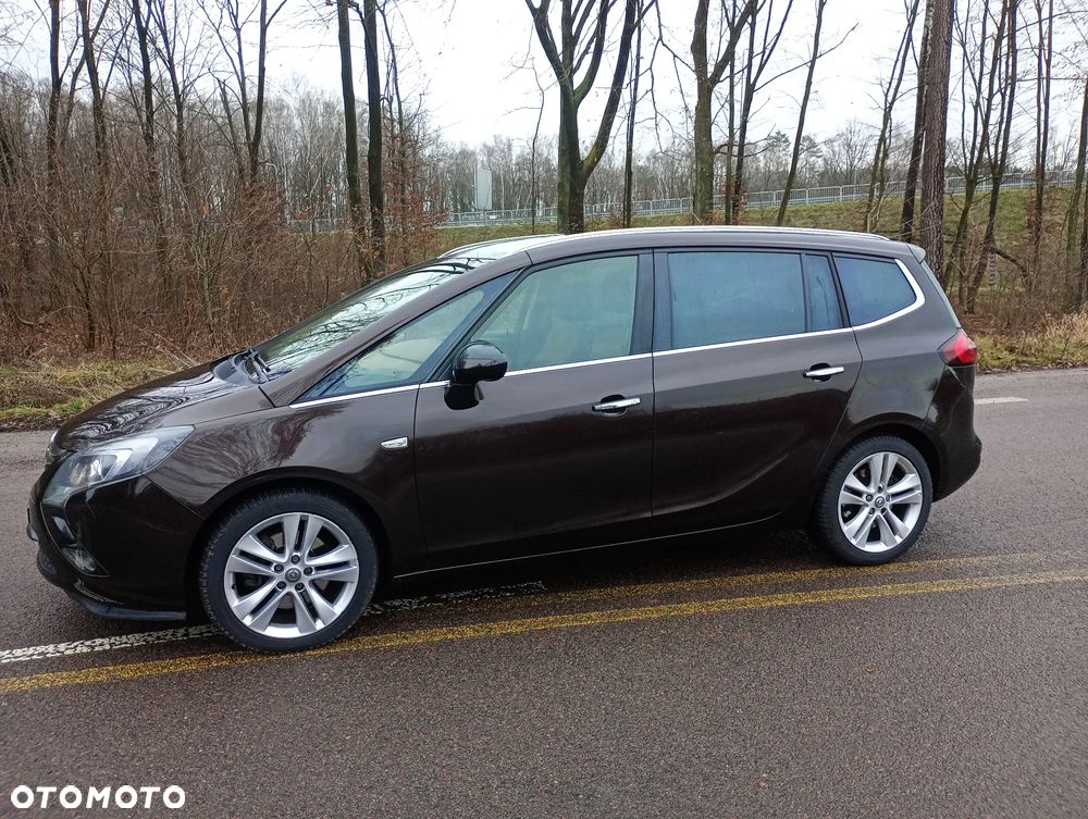 Opel Zafira 2.0 CDTI Cosmo - 1