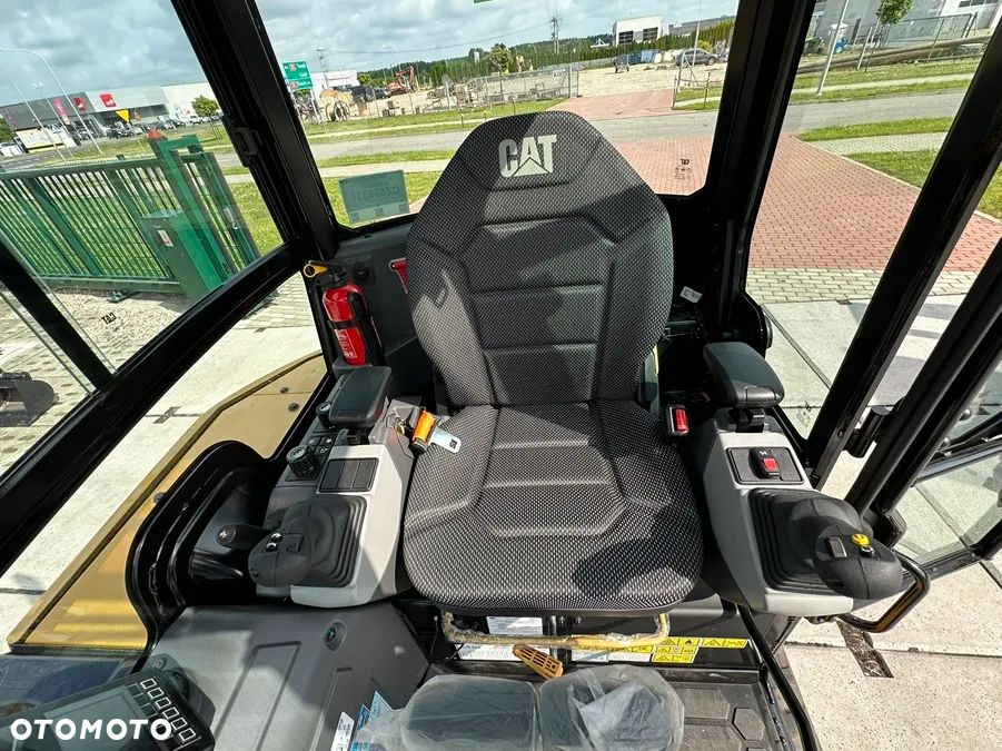Caterpillar 302.7 CR FABRYCZNIE NOWA ! - 30