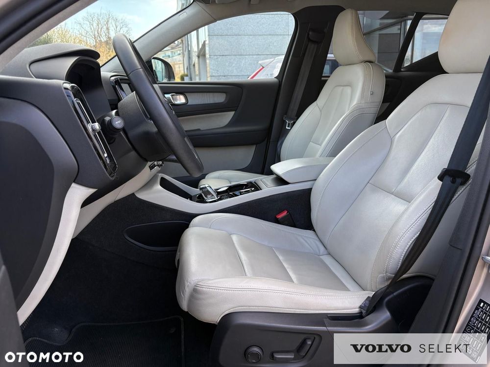 Volvo XC 40 - 13